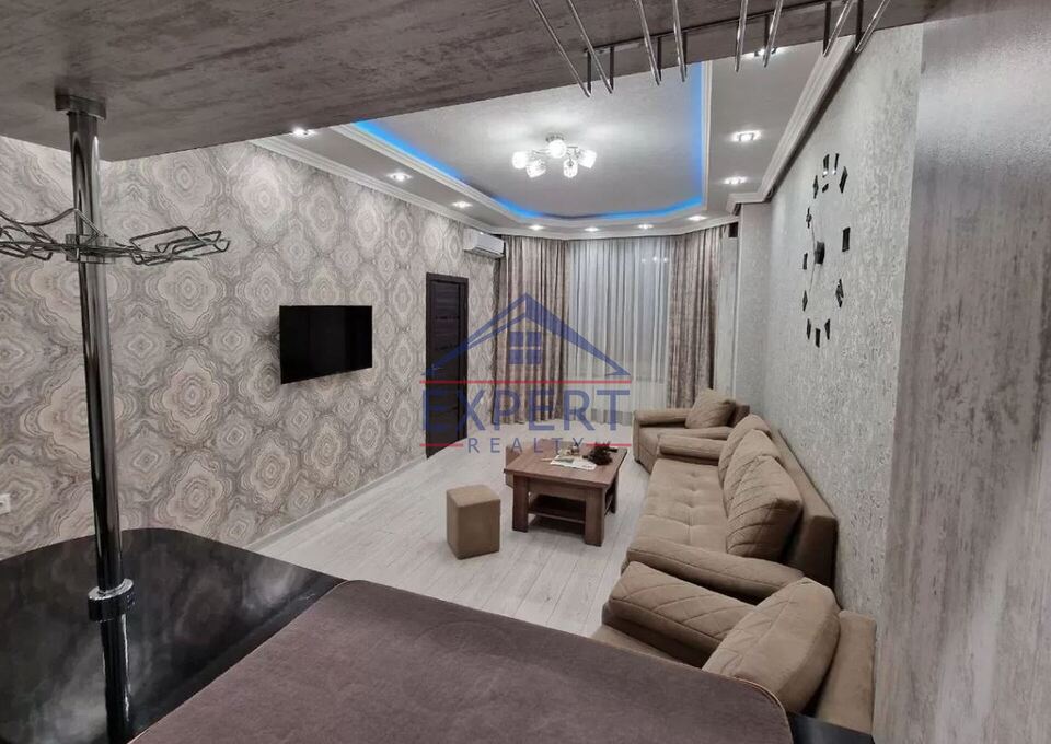 ԱՐԱԲԿԻՐ, ՓԱՓԱԶՅԱՆ ՓՈՂՈՑ, 2 ՍԵՆՅԱԿ