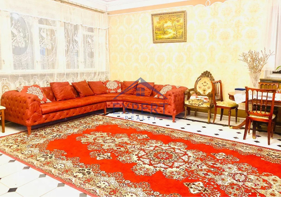 ԿԵՆՏՐՈՆ, ԳՐԻԳՈՐ ՀԱՐՈՒԹՅՈՒՆՅԱՆ ՓՈՂՈՑ, 7 ՍԵՆՅԱԿ