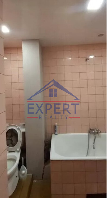 ԱՐԱԲԿԻՐ, ՀՐԱՉՅԱ ՔՈՉԱՐ ՓՈՂՈՑ, 3 ՍԵՆՅԱԿ