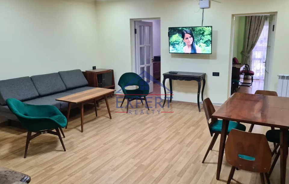 ԿԵՆՏՐՈՆ, ԶԱՔՅԱՆ ՓՈՂՈՑ, 4 ՍԵՆՅԱԿ