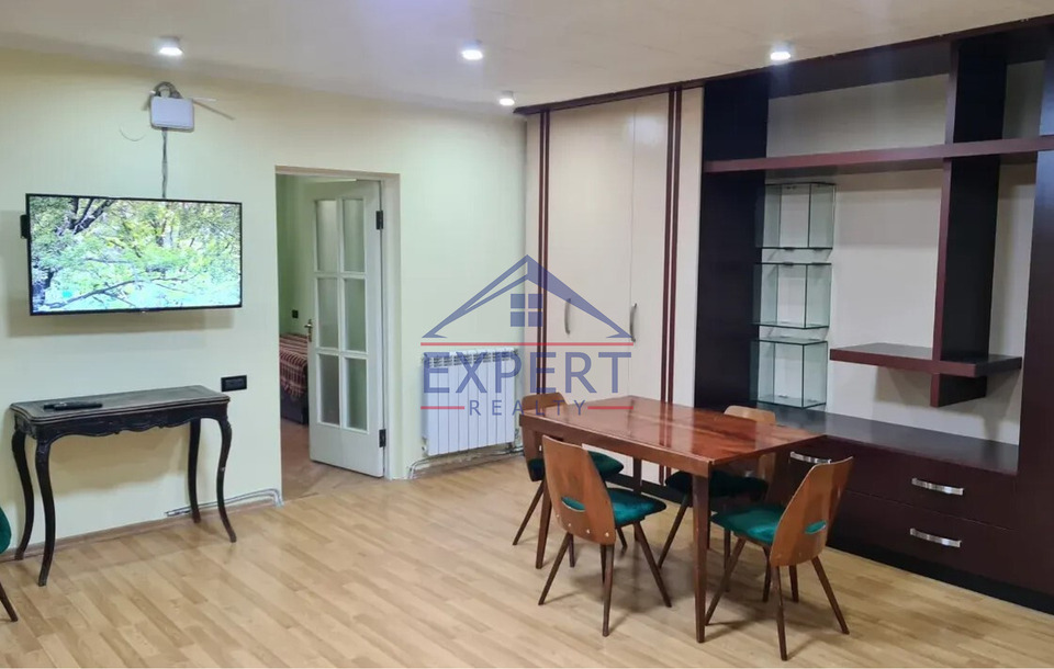 ԿԵՆՏՐՈՆ, ԶԱՔՅԱՆ ՓՈՂՈՑ, 4 ՍԵՆՅԱԿ