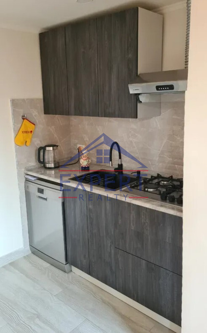 ԿԵՆՏՐՈՆ, ԶԱՔՅԱՆ ՓՈՂՈՑ, 4 ՍԵՆՅԱԿ