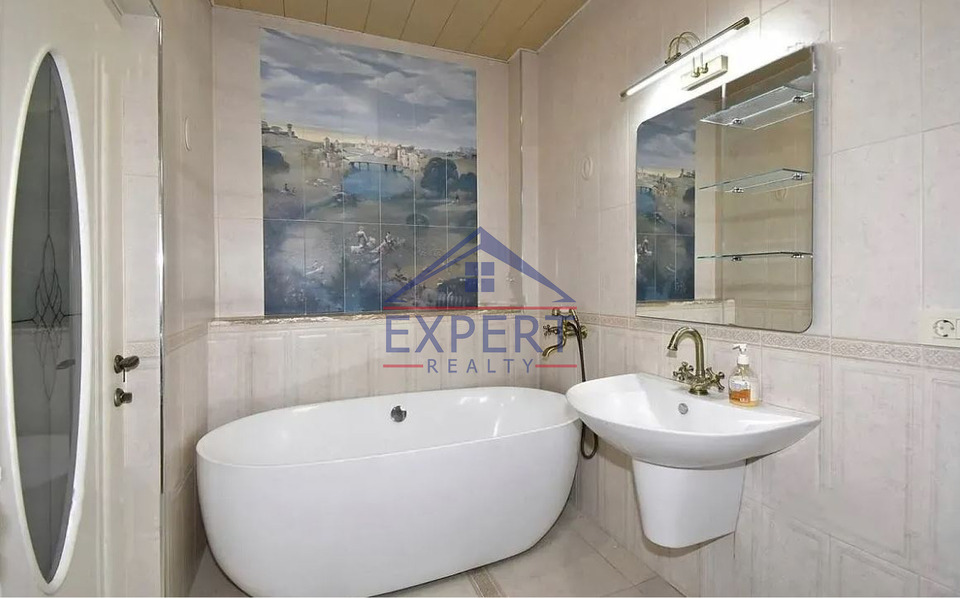 ԱՐԱԲԿԻՐ, ՕՐԲԵԼՈՒ ՓՈՂՈՑ, 3 ՍԵՆՅԱԿ