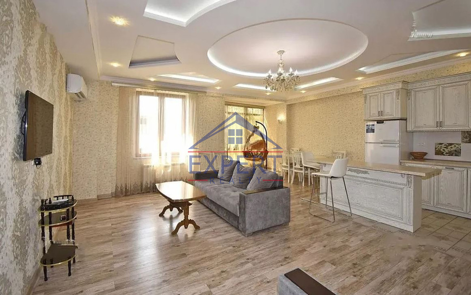 ԱՐԱԲԿԻՐ, ՕՐԲԵԼՈՒ ՓՈՂՈՑ, 3 ՍԵՆՅԱԿ