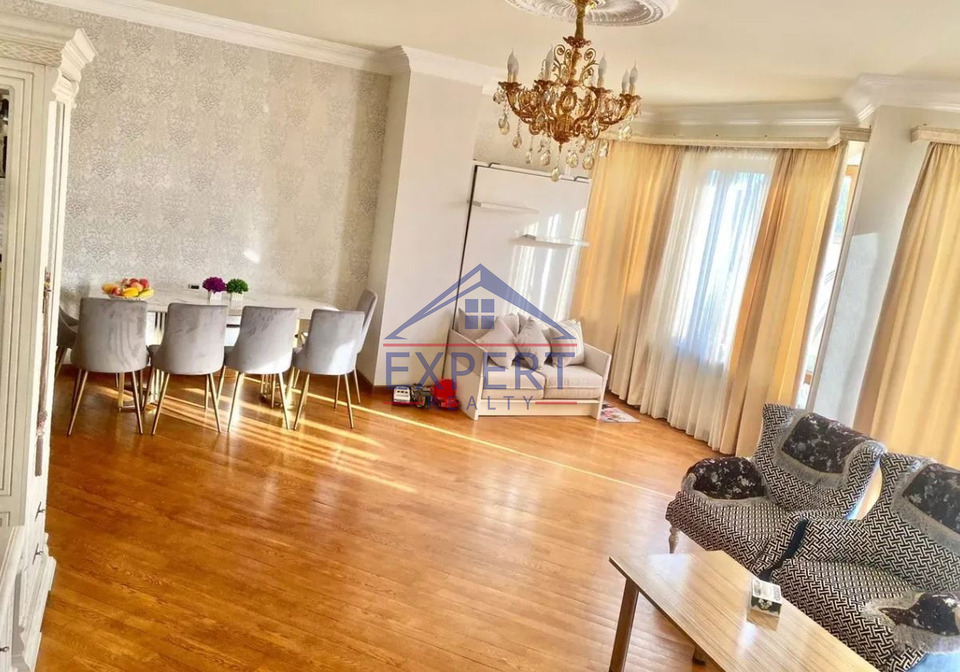 ԿԵՆՏՐՈՆ, ՎԱՐԴԱՆԱՆՑ ՓՈՂՈՑ, 3 ՍԵՆՅԱԿ