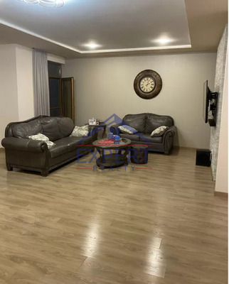 ԿԵՆՏՐՈՆ, ԽՈՐԵՆԱՑՈՒ ՓՈՂՈՑ, 3 ՍԵՆՅԱԿ