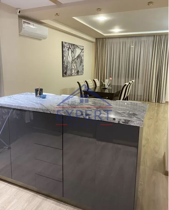 ԿԵՆՏՐՈՆ, ԽՈՐԵՆԱՑՈՒ ՓՈՂՈՑ, 3 ՍԵՆՅԱԿ