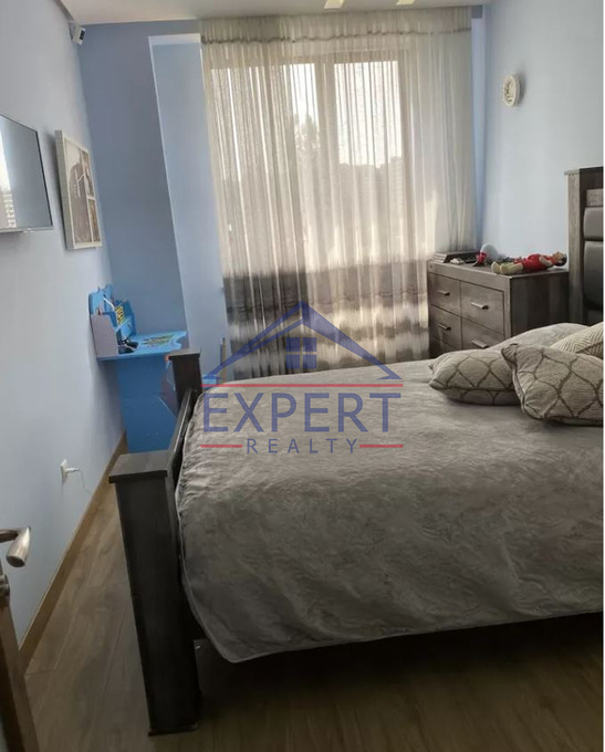 ԿԵՆՏՐՈՆ, ԽՈՐԵՆԱՑՈՒ ՓՈՂՈՑ, 3 ՍԵՆՅԱԿ