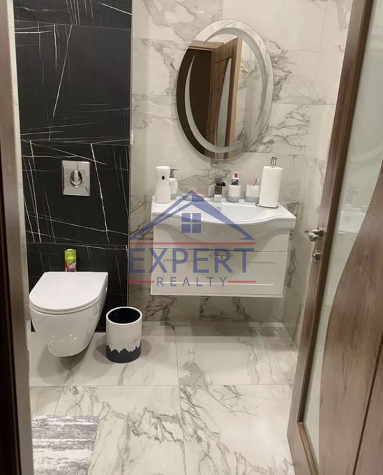 ԿԵՆՏՐՈՆ, ԽՈՐԵՆԱՑՈՒ ՓՈՂՈՑ, 3 ՍԵՆՅԱԿ