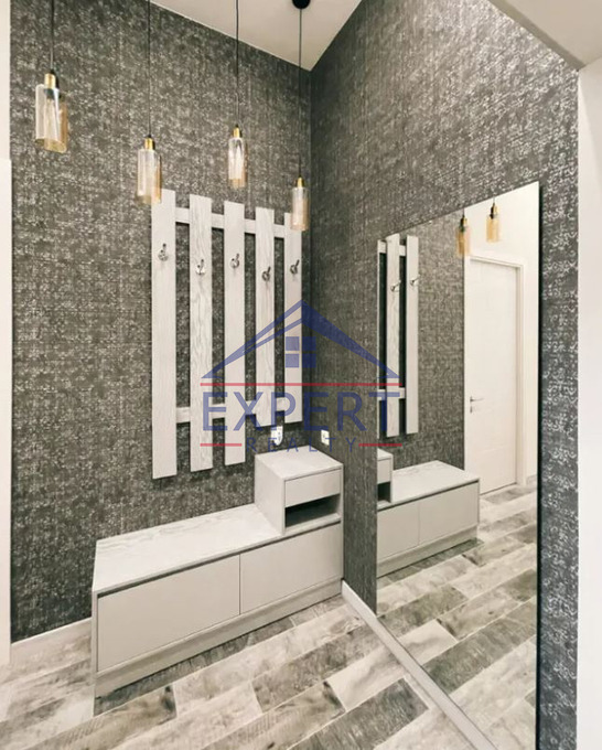 ԿԵՆՏՐՈՆ,  ԲԱՂՐԱՄՅԱՆ ՊՈՂՈՏԱ , 4 ՍԵՆՅԱԿ