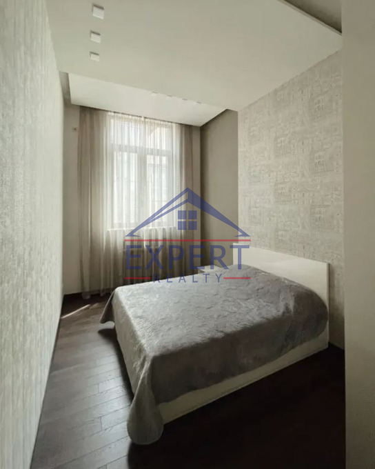 ԿԵՆՏՐՈՆ,  ԲԱՂՐԱՄՅԱՆ ՊՈՂՈՏԱ , 4 ՍԵՆՅԱԿ