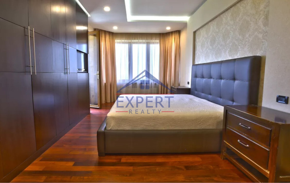 ԿԵՆՏՐՈՆ, ՎԱՐԴԱՆԱՆՑ  ՓՈՂՈՑ, 3 ՍԵՆՅԱԿ