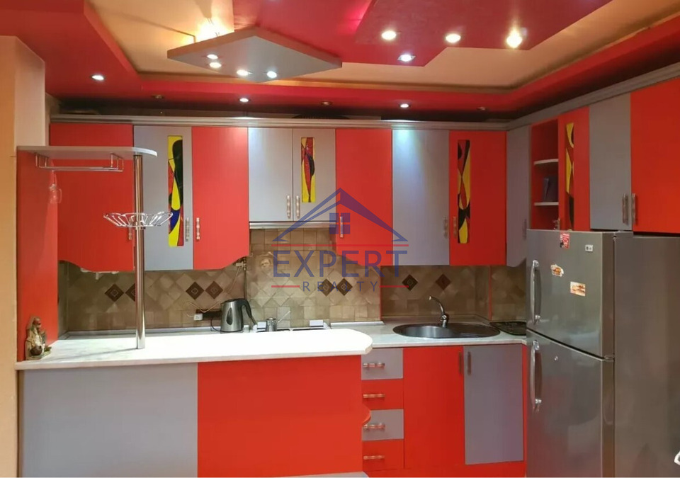 ԿԵՆՏՐՈՆ, ՍԱՅԱԹ ՆՈՎԱ ՊՈՂՈՏԱ, 2 ՍԵՆՅԱԿ