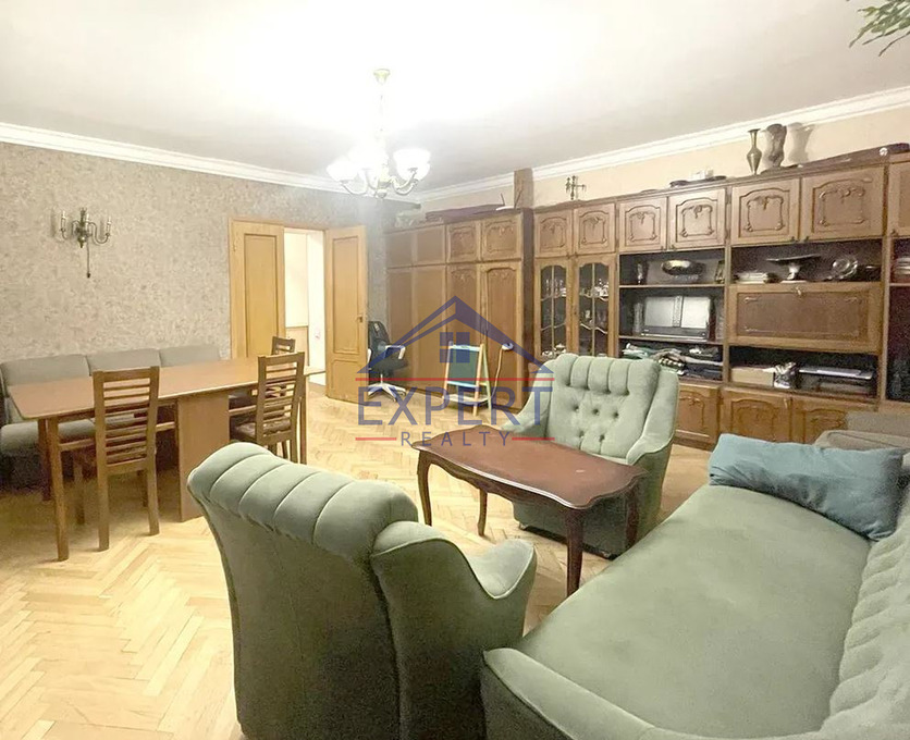 ԱՐԱԲԿԻՐ, ԱՐԱՄ ԽԱՉԱՏՐՅԱՆ ՓՈՂՈՑ, 3 ՍԵՆՅԱԿ