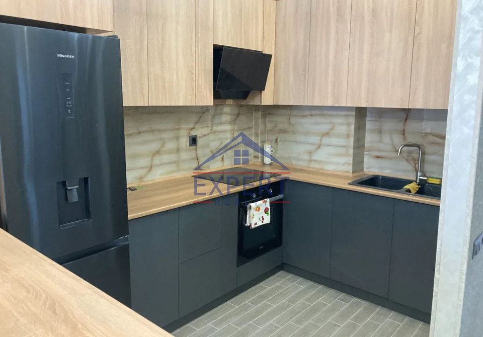 ԱՋԱՓՆՅԱԿ, ԼԵՆԻՆԳՐԱԴՅԱՆ ՓՈՂՈՑ, 2 ՍԵՆՅԱԿ