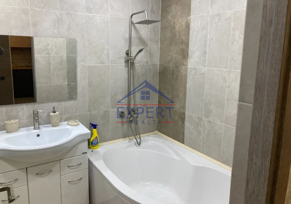 ԱՋԱՓՆՅԱԿ, ԼԵՆԻՆԳՐԱԴՅԱՆ ՓՈՂՈՑ, 2 ՍԵՆՅԱԿ