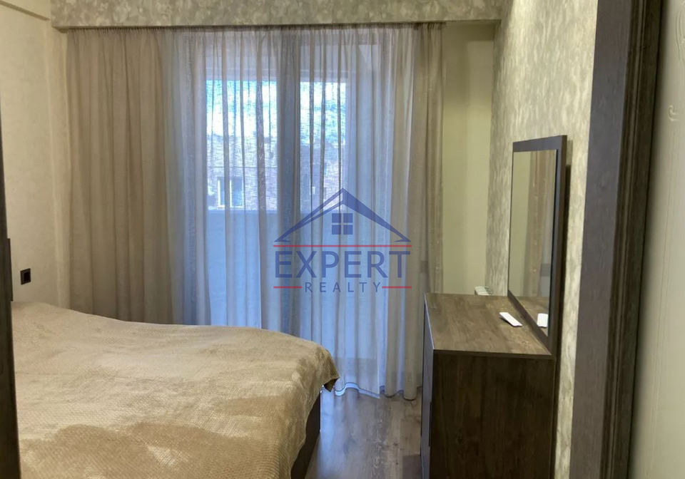 ԱՋԱՓՆՅԱԿ, ԼԵՆԻՆԳՐԱԴՅԱՆ ՓՈՂՈՑ, 2 ՍԵՆՅԱԿ