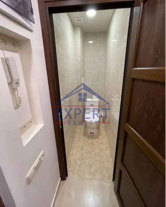 ԱՐԱԲԿԻՐ, ՎԱՀՐԱՄ ՓԱՓԱԶՅԱՆ ՓՈՂՈՑ, 2 ՍԵՆՅԱԿ