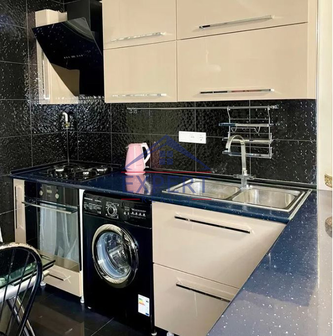 ԿԵՆՏՐՈՆ, ԿՈՂԲԱՑՈՒ ՓՈՂՈՑ, 2 ՍԵՆՅԱԿ