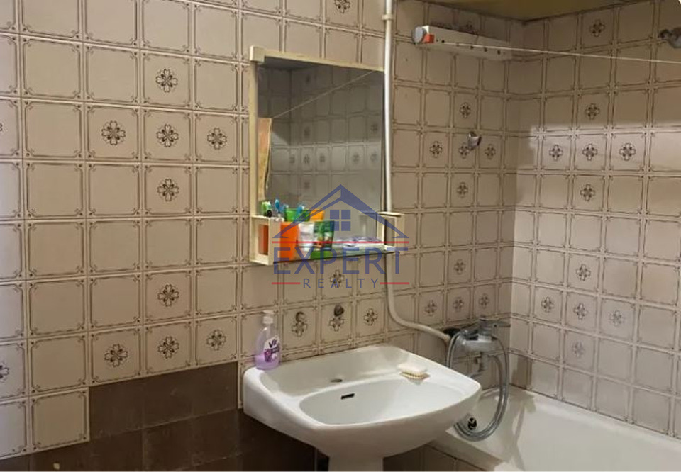 ԱՐԱԲԿԻՐ, ՄԱՄԻԿՈՆՅԱՆՑ ՓՈՂՈՑ, 3 ՍԵՆՅԱԿ