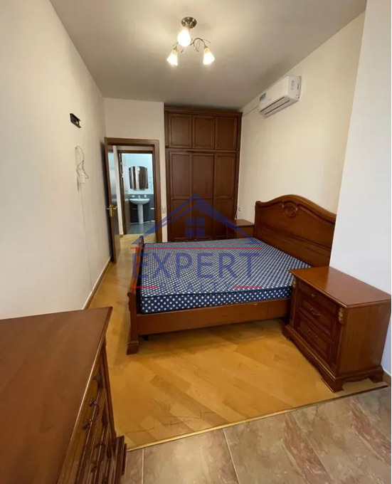 ԿԵՆՏՐՈՆ, ՍԱՅԱԹ ՆՈՎԱ ՊՈՂՈՏԱ, 3 ՍԵՆՅԱԿ