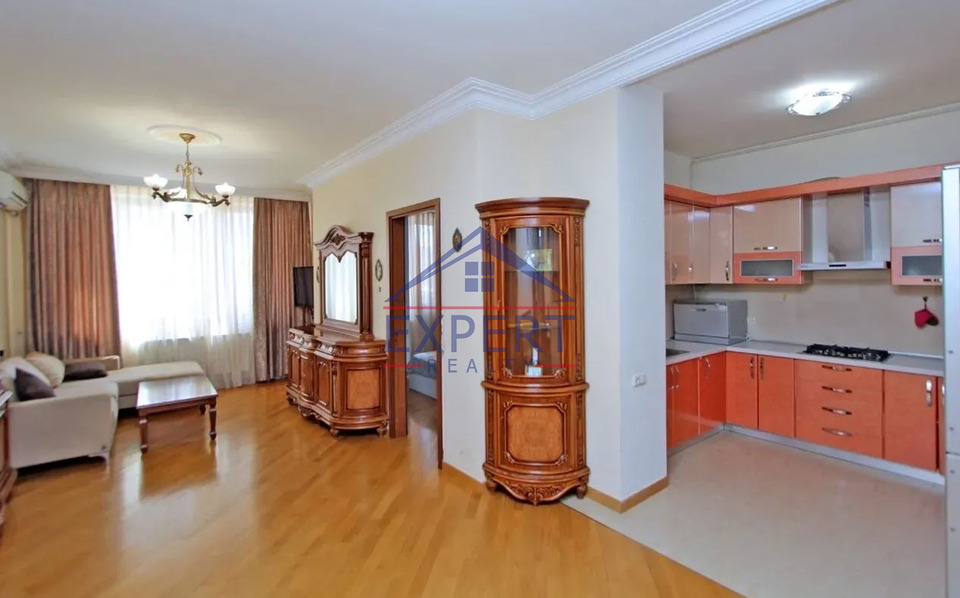 ԿԵՆՏՐՈՆ, ՍԱՅԱԹ ՆՈՎԱ ՊՈՂՈՏԱ, 3 ՍԵՆՅԱԿ
