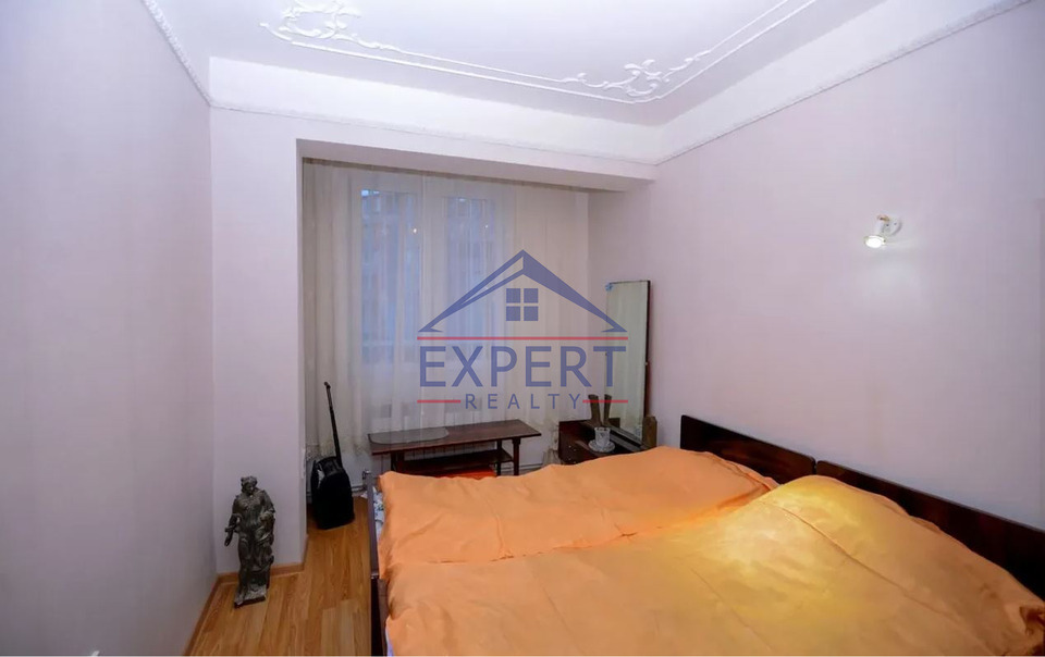 ԱՋԱՓՆՅԱԿ, ՄԱՐԳԱՐՅԱՆ ՓՈՂՈՑ, 3 ՍԵՆՅԱԿ