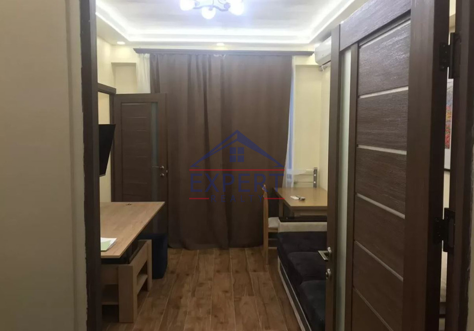 ՔԱՆԱՔԵՌ-ԶԵՅԹՈՒՆ, ԴԱՎԻԹ ԱՆՀԱՂԹ ՓՈՂՈՑ, 2 ՍԵՆՅԱԿ