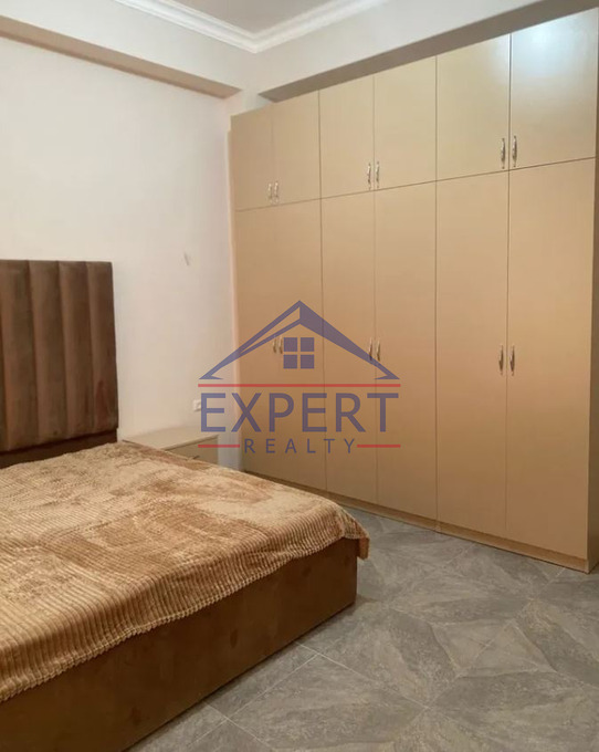 ԴԱՎԹԱՇԵՆ, ԳԵՎՈՐԳՅԱՆ ՓՈՂՈՑ, 3 ՍԵՆՅԱԿ