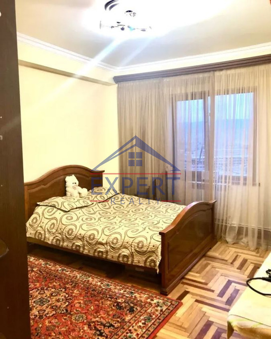 ՔԱՆԱՔԵՌ-ԶԵՅԹՈՒՆ, ԶԱՔԱՐԻԱ ՔԱՆԱՔԵՌՑՈՒ ՓՈՂՈՑ, 5 ՍԵՆՅԱԿ