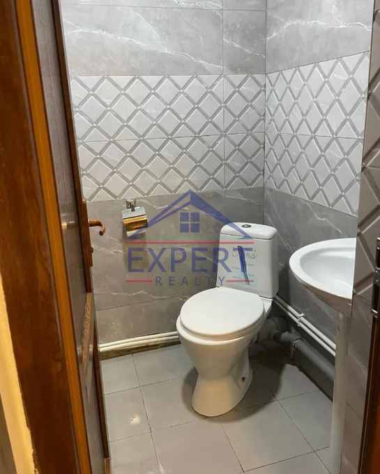 ՄԱԼԱԹԻԱ ՍԵԲԱՍՏԻԱ, ԶՈՐԱՎԱՐ ԱՆԴՐԱՆԻԿԻ ՓՈՂՈՑ, 3 ՍԵՆՅԱԿ