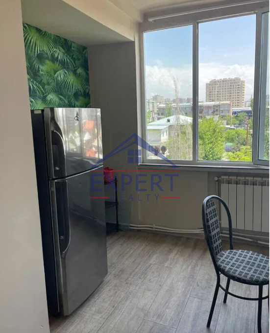 ԱՐԱԲԿԻՐ, ԿՈՄԻՏԱՍԻ ՊՈՂՈՏԱ, 3 ՍԵՆՅԱԿ