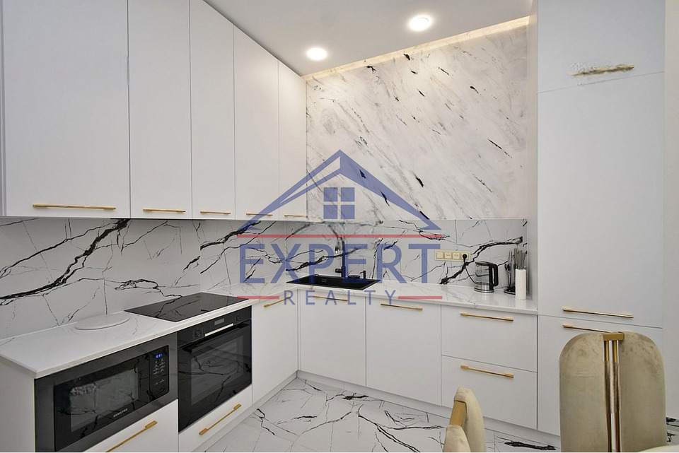 ԱՎԱՆ, ՄՀԵՐ ՄԿՐՏՉՅԱՆ ԹԱՂԱՄԱՍ, 3 ՍԵՆՅԱԿ