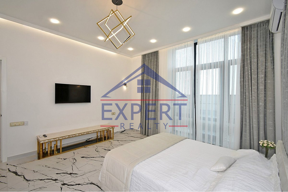 ԱՎԱՆ, ՄՀԵՐ ՄԿՐՏՉՅԱՆ ԹԱՂԱՄԱՍ, 3 ՍԵՆՅԱԿ