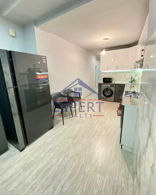 ԿԵՆՏՐՈՆ, ԵԶՆԻԿ ԿՈՂԲԱՑԻ ՓՈՂՈՑ, 3 ՍԵՆՅԱԿ