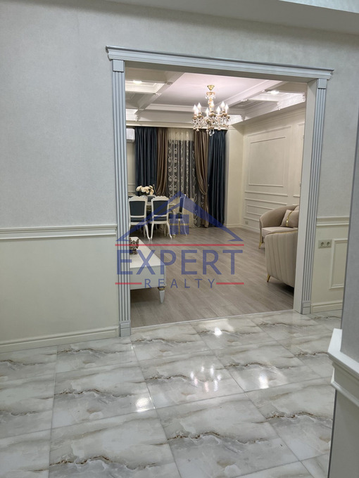 ՔԱՆԱՔԵՌ-ԶԵՅԹՈՒՆ, ԴԱՎԻԹ ԱՆՀԱՂԹ, 4 ՍԵՆՅԱԿ