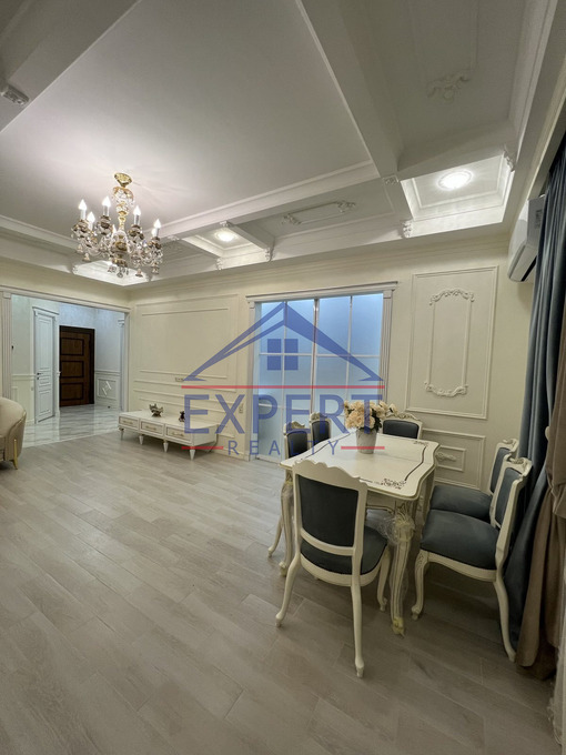 ՔԱՆԱՔԵՌ-ԶԵՅԹՈՒՆ, ԴԱՎԻԹ ԱՆՀԱՂԹ, 4 ՍԵՆՅԱԿ