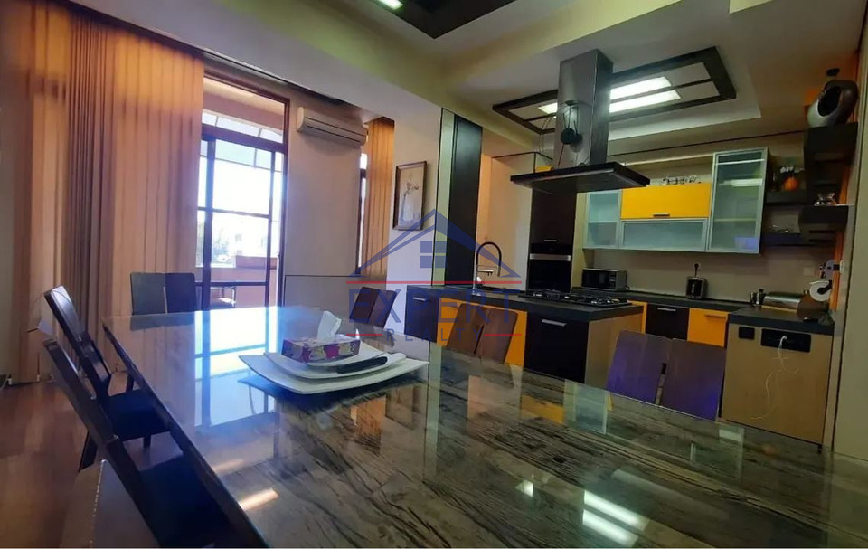 ԿԵՆՏՐՈՆ, ԱՄԻՐՅԱՆ ՓՈՂՈՑ, 5 ՍԵՆՅԱԿ