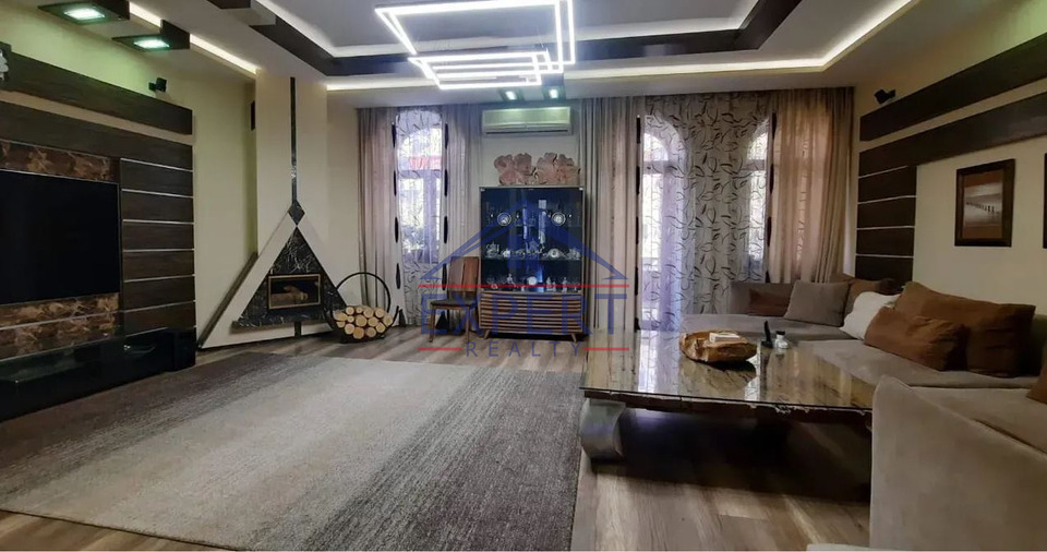 ԿԵՆՏՐՈՆ, ԱՄԻՐՅԱՆ ՓՈՂՈՑ, 5 ՍԵՆՅԱԿ