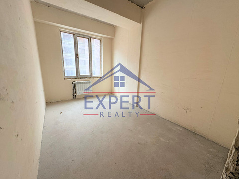 ԱՐԱԲԿԻՐ, ԱԴՈՆՑԻ ՓՈՂՈՑ, 2 ՍԵՆՅԱԿ