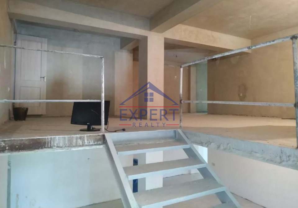 ՇԵՆԳԱՎԻԹ, ԲԱԳՐԱՏՈՒՆՅԱՑ ՓՈՂՈՑ, 240ՔՄ