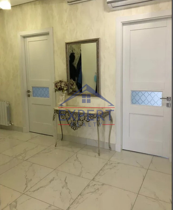 ԿԵՆՏՐՈՆ, ԱՆՏԱՌԱՅԻՆ ՓՈՂՈՑ, 3 ՍԵՆՅԱԿ