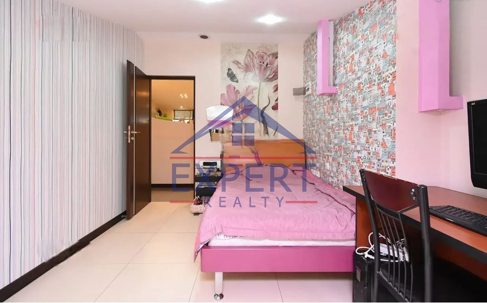 ԿԵՆՏՐՈՆ, ԱՐՇԱԿՈՒՆՅԱՑ ՊՈՂՈՏԱ, 3 ՍԵՆՅԱԿ