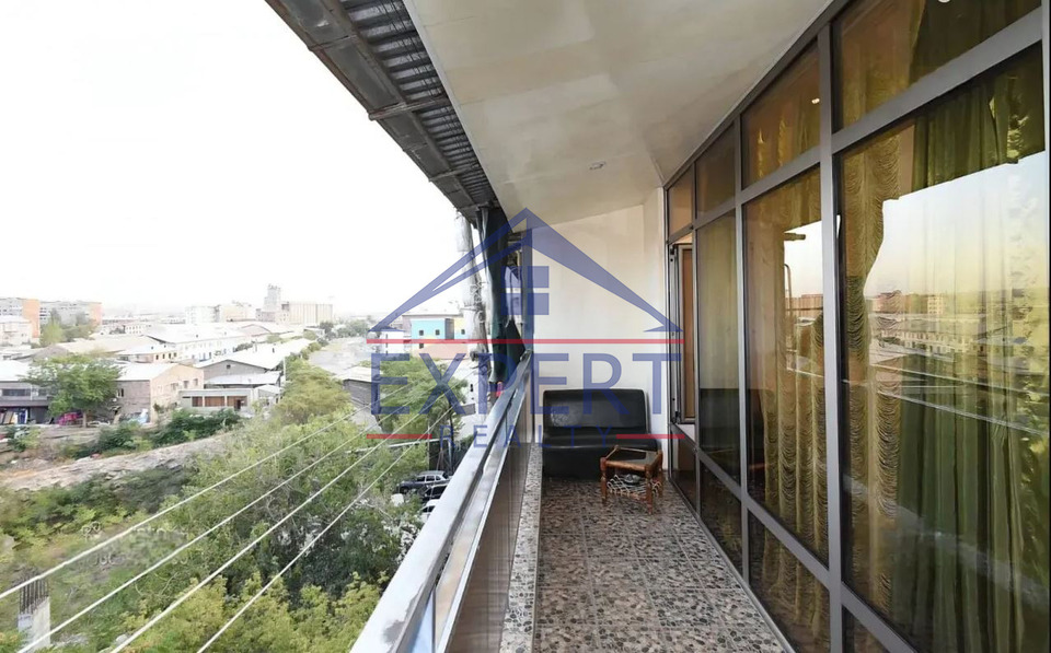 ԿԵՆՏՐՈՆ, ԱՐՇԱԿՈՒՆՅԱՑ ՊՈՂՈՏԱ, 3 ՍԵՆՅԱԿ