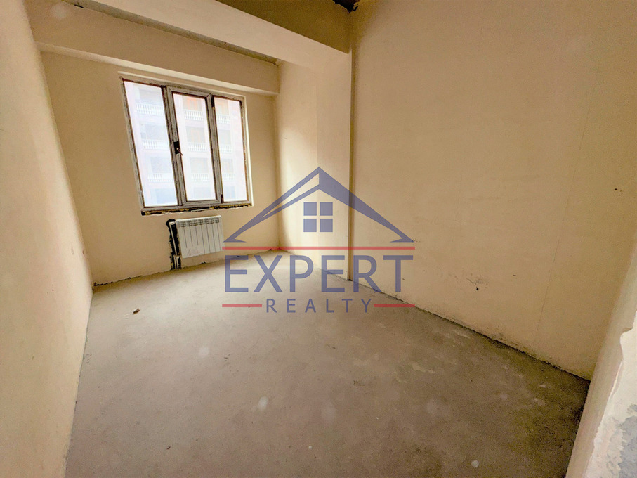 ԱՐԱԲԿԻՐ, ԱԴՈՆՑԻ ՓՈՂՈՑ, 2 ՍԵՆՅԱԿ