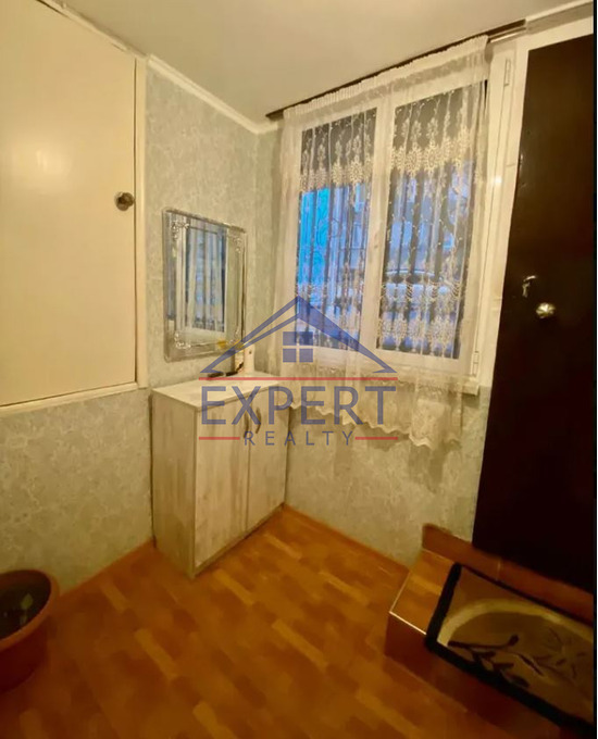 ՔԱՆԱՔԵՌ ԶԵՅԹՈՒՆ, ՌՈՒԲԻՆՅԱՆՑ ՓՈՂՈՑ, 3 ՍԵՆՅԱԿ