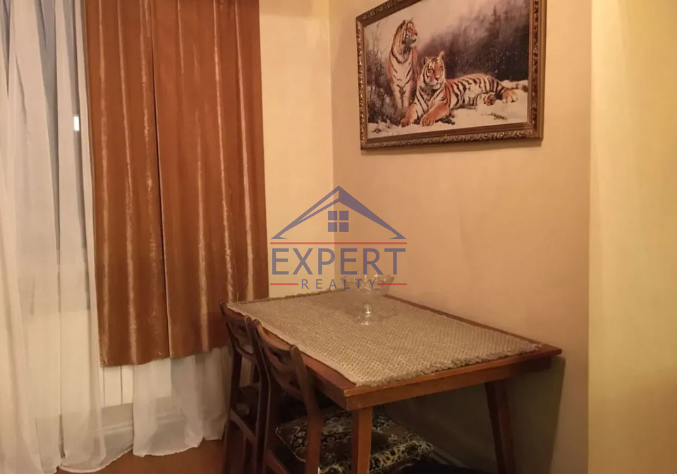 ԱՋԱՓՆՅԱԿ, ՀԱԼԱԲՅԱՆ ՓՈՂՈՑ, 3 ՍԵՆՅԱԿ