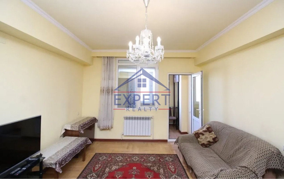 ԿԵՆՏՐՈՆ, ԵՐՎԱՆԴ ՔՈՉԱՐ ՓՈՂՈՑ, 2 ՍԵՆՅԱԿ