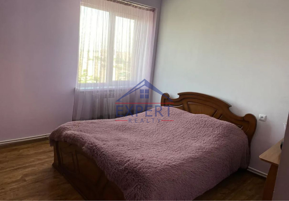 ԱՎԱՆ, ԴՈՒՐՅԱՆ ԹԱՂԱՄԱՍ, 3 ՍԵՆՅԱԿ
