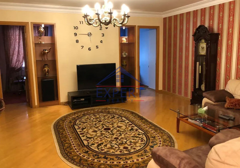 ԱՐԱԲԿԻՐ, ՀՐԱՉՅԱ ՔՈՉԱՐ ՓՈՂՈՑ, 4 ՍԵՆՅԱԿ
